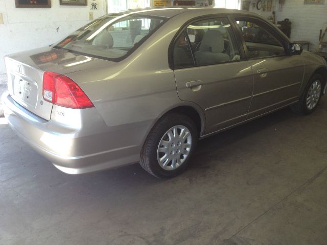 2004 Honda Civic 2dr Reg Cab 120.5 WB