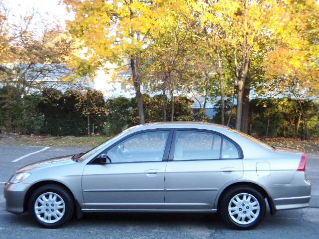 2004 Honda Civic 2dr Reg Cab 120.5 WB