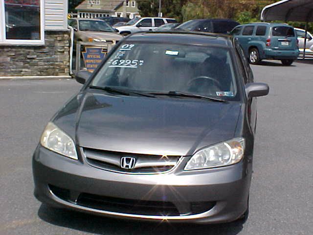 2004 Honda Civic ZQ8 LS