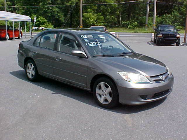 2004 Honda Civic ZQ8 LS