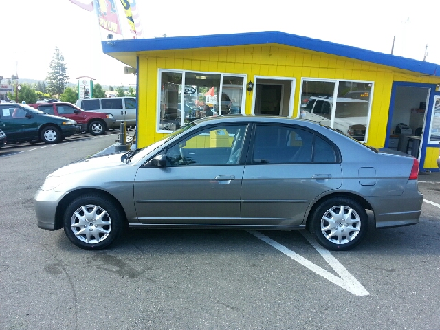 2004 Honda Civic 2dr Reg Cab 120.5 WB