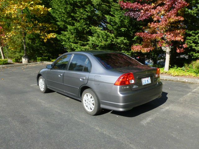 2004 Honda Civic 2dr Reg Cab 120.5 WB