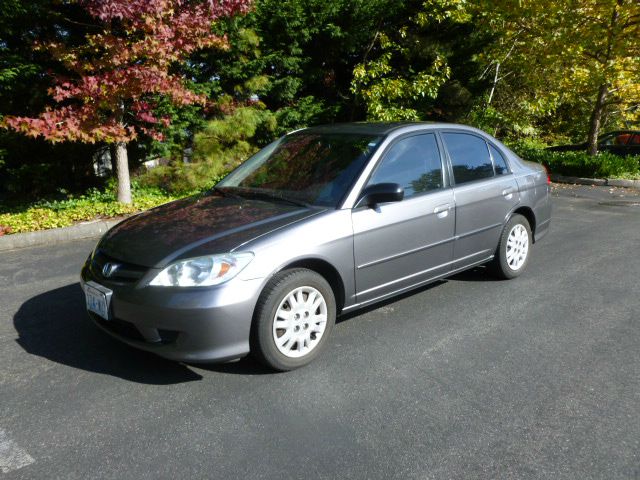 2004 Honda Civic 2dr Reg Cab 120.5 WB