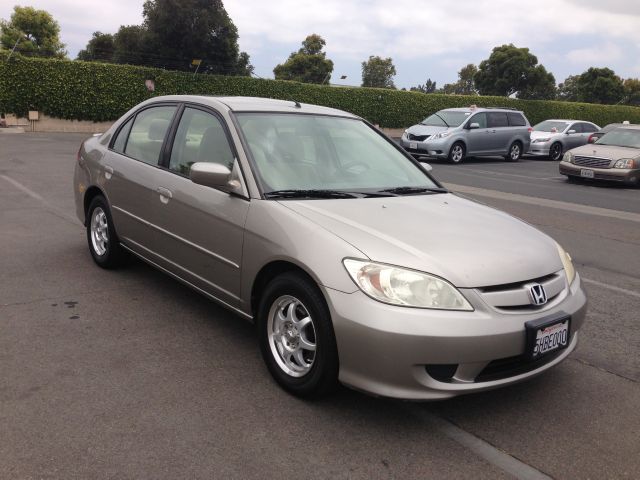 2004 Honda Civic 4DR SDN Hybrid