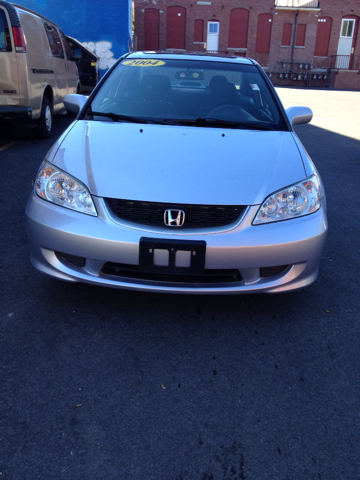 2004 Honda Civic 2dr Reg Cab 120.5 WB