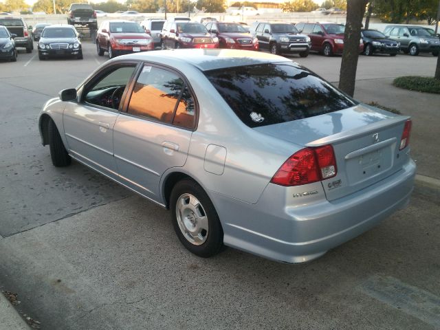 2005 Honda Civic V8 - READ AD