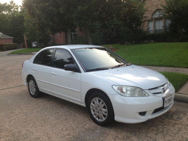 2005 Honda Civic 2dr Reg Cab 120.5 WB