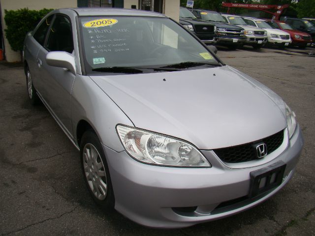 2005 Honda Civic 2dr Reg Cab 120.5 WB