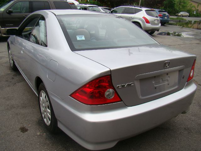 2005 Honda Civic 2dr Reg Cab 120.5 WB