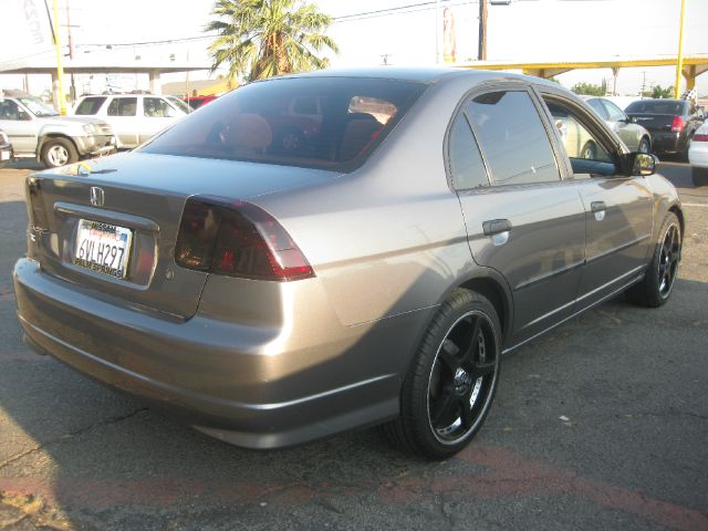 2005 Honda Civic Sedan Signature Limited