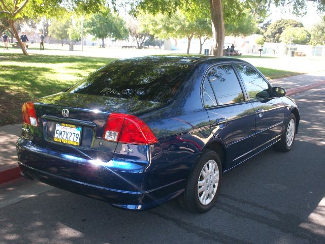 2005 Honda Civic 2dr Reg Cab 120.5 WB