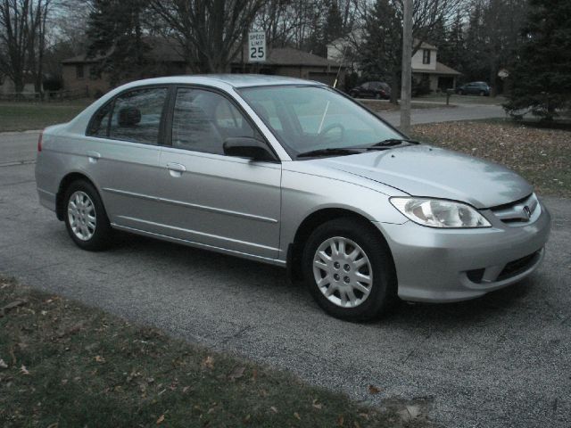 2005 Honda Civic 2dr Reg Cab 120.5 WB