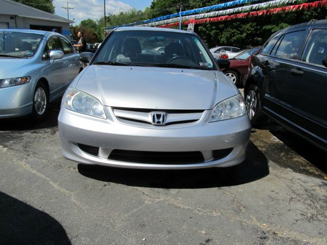 2005 Honda Civic 2dr Reg Cab 120.5 WB