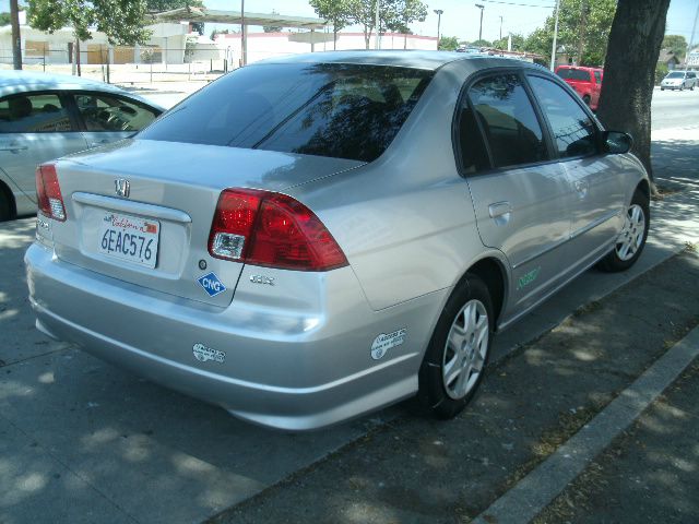 2005 Honda Civic 4DR LUX