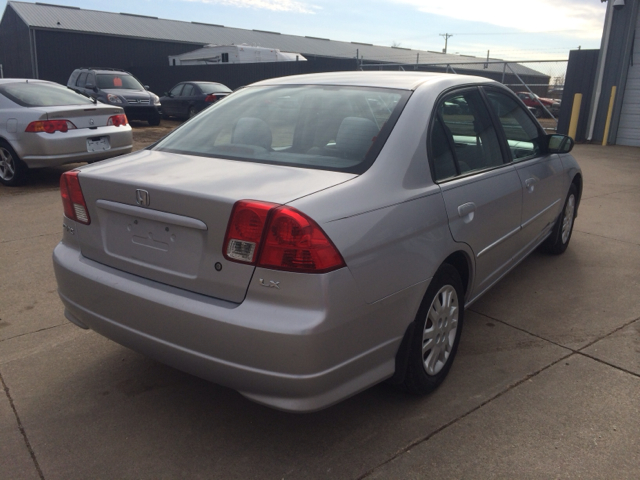 2005 Honda Civic Slt/laramie 4D Quad Cab Truck