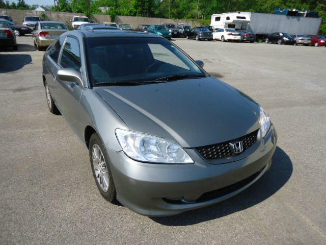 2005 Honda Civic 2dr Reg Cab 120.5 WB