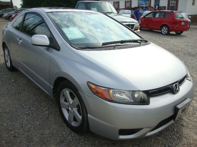 2006 Honda Civic 2dr Reg Cab 120.5 WB