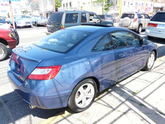 2006 Honda Civic 4DR SE