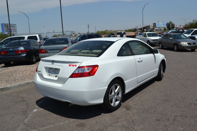 2006 Honda Civic 4DR SE