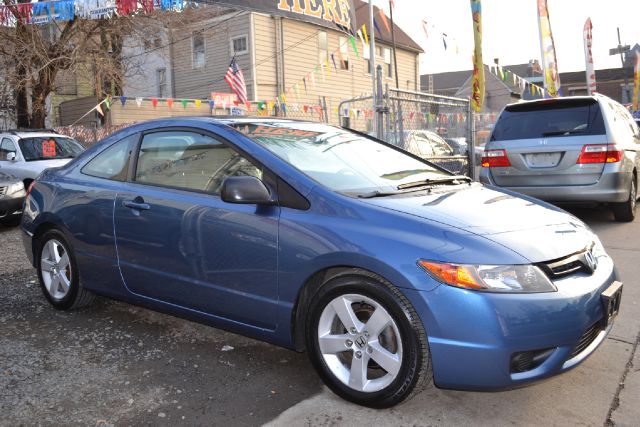 2006 Honda Civic 2dr Reg Cab 120.5 WB