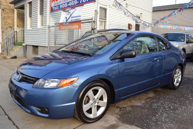 2006 Honda Civic 2dr Reg Cab 120.5 WB