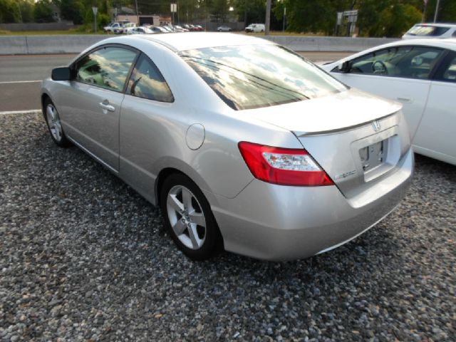 2006 Honda Civic 2dr Reg Cab 120.5 WB