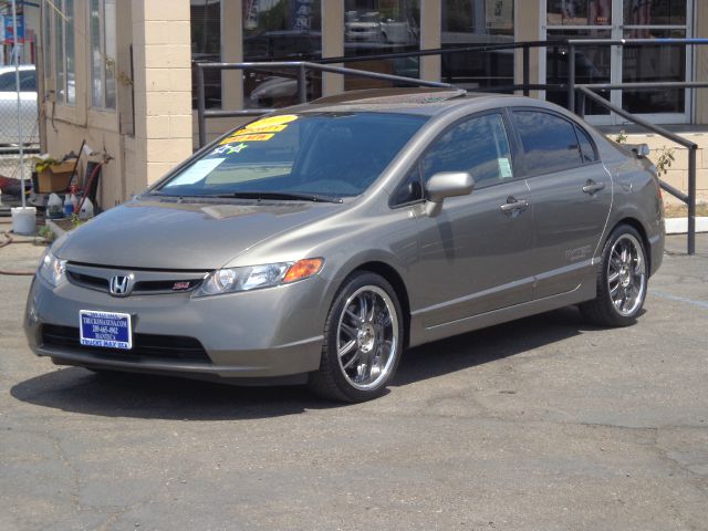 2007 Honda Civic XLT ~ 3rd Row Sunroof 4x4