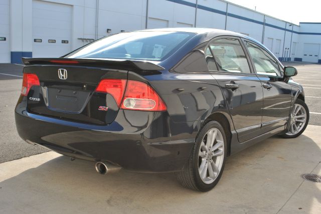 2007 Honda Civic XLT ~ 3rd Row Sunroof 4x4