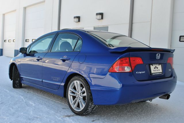 2007 Honda Civic XLT ~ 3rd Row Sunroof 4x4