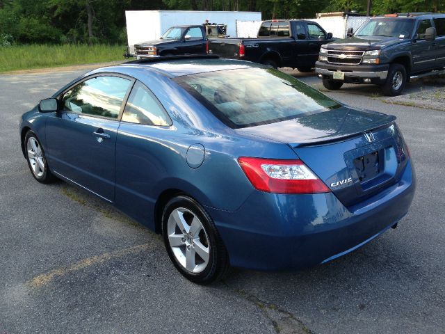 2007 Honda Civic 2dr Reg Cab 120.5 WB