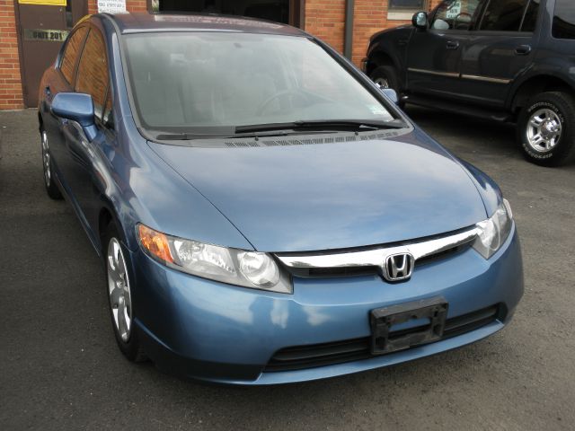 2007 Honda Civic 2dr Reg Cab 120.5 WB