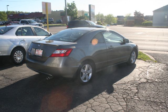 2007 Honda Civic 2dr Reg Cab 120.5 WB