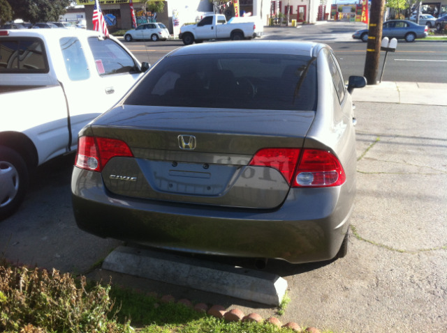 2007 Honda Civic 2dr Reg Cab 120.5 WB