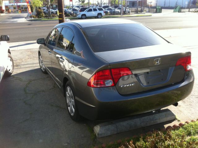 2007 Honda Civic 2dr Reg Cab 120.5 WB