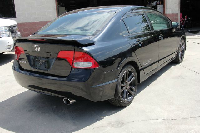 2007 Honda Civic XLT ~ 3rd Row Sunroof 4x4