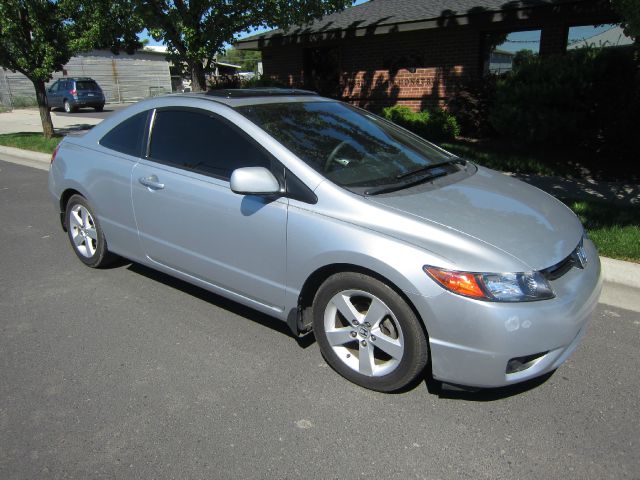 2007 Honda Civic 2dr Reg Cab 120.5 WB