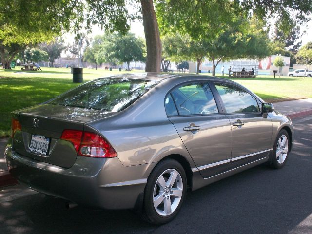 2007 Honda Civic ZQ8 LS