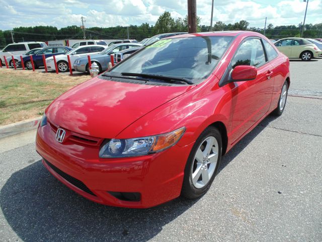 2007 Honda Civic 2dr Reg Cab 120.5 WB