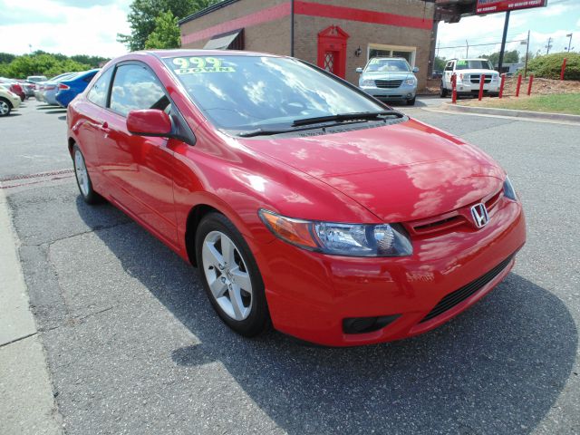 2007 Honda Civic 2dr Reg Cab 120.5 WB