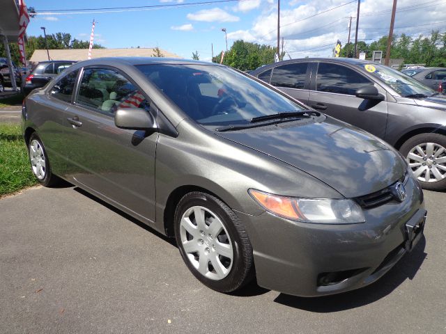 2007 Honda Civic 2dr Reg Cab 120.5 WB