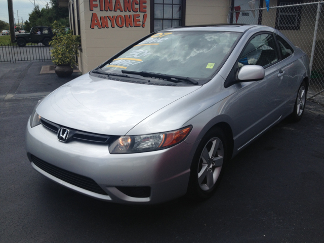 2007 Honda Civic 2dr Reg Cab 120.5 WB