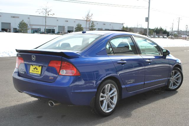 2007 Honda Civic LT1 Ext. Cab Long Box 4WD