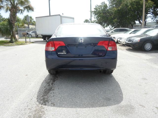 2007 Honda Civic 2dr Reg Cab 120.5 WB