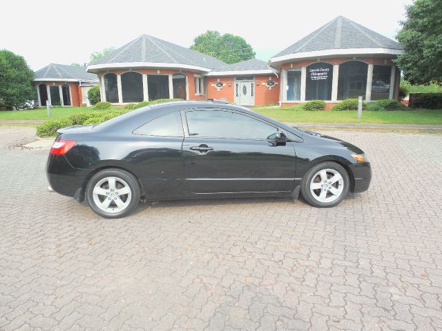 2007 Honda Civic 2dr Reg Cab 120.5 WB