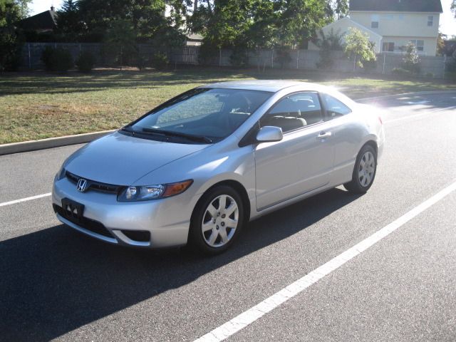 2007 Honda Civic 2dr Reg Cab 120.5 WB