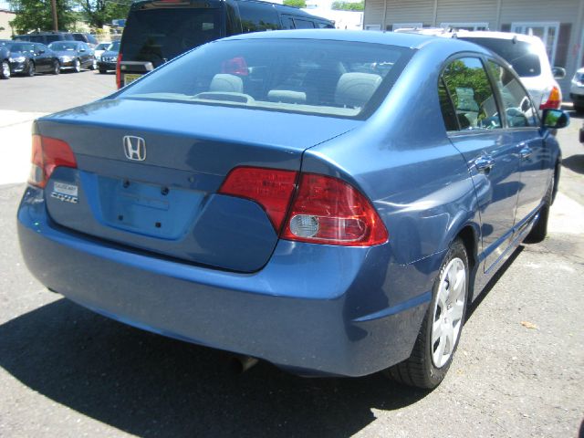 2007 Honda Civic 2dr Reg Cab 120.5 WB