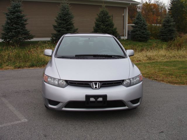 2008 Honda Civic 2dr Reg Cab 120.5 WB