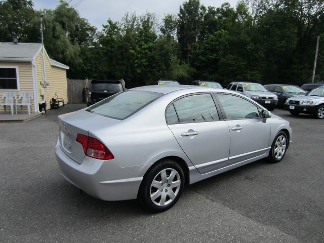 2008 Honda Civic 2dr Reg Cab 120.5 WB