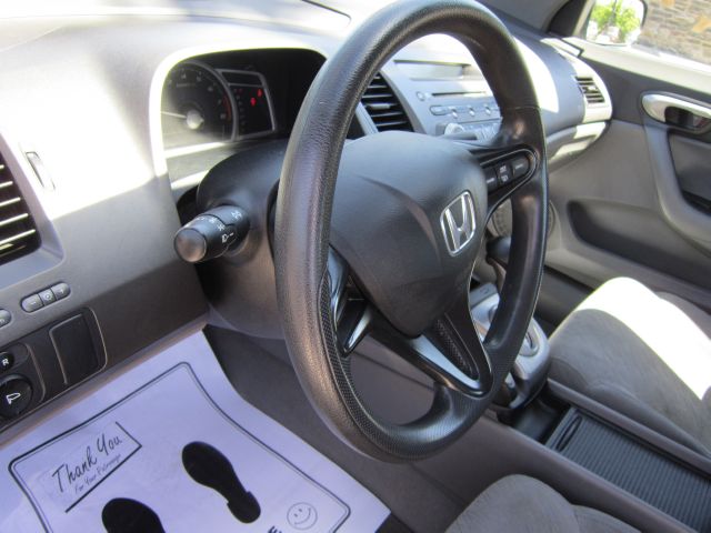 2008 Honda Civic 6.2L V8 RWD W/nav/sun/recaro