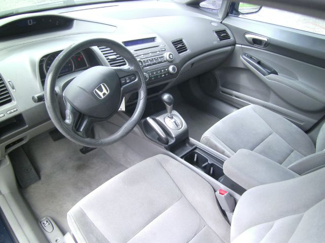 2008 Honda Civic 2dr Reg Cab 120.5 WB